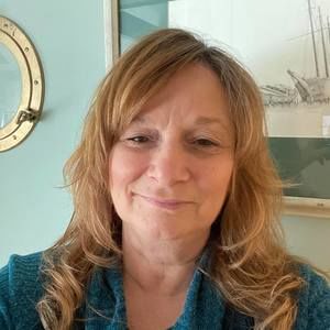 Meet your Posher, Luann